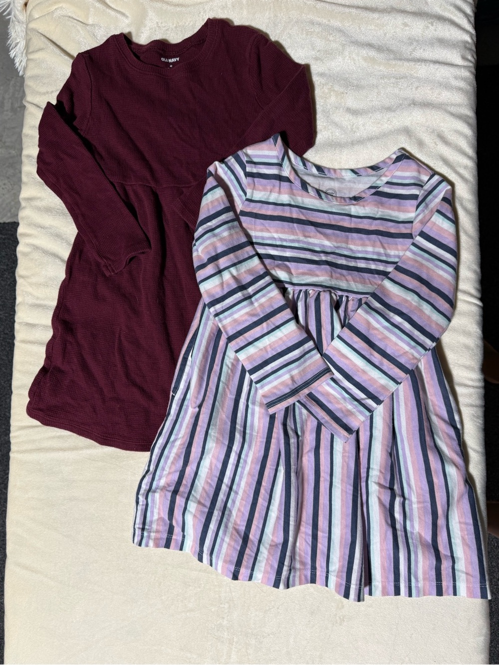 Lot of 2 girls dresses 4t